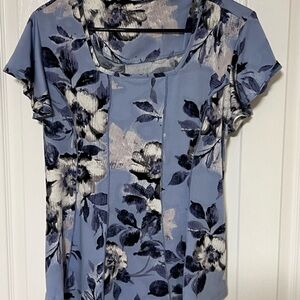 Ava & Grace Blue Fitted Short Sleeve Blouse with Bib Collar